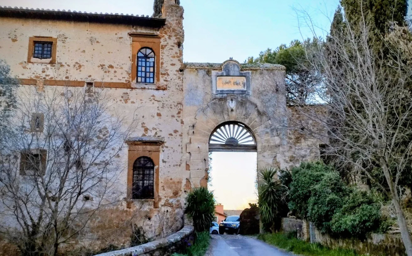 Castello Di Lunghezza, Italy